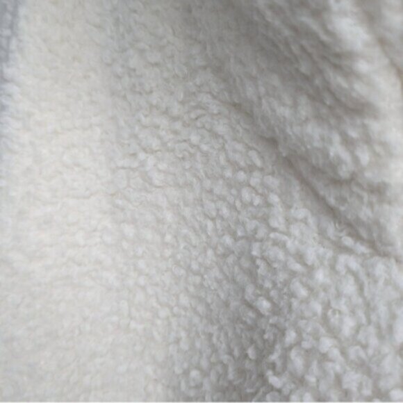 White Teddy Sherpa 1/4 zip pullover sweater - Picture 3 of 6